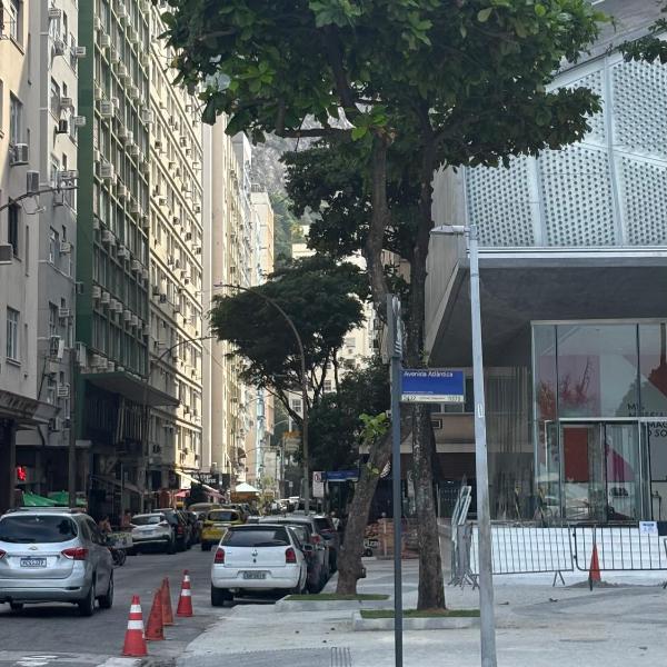 Apartamento beira-mar no coração de copacabana! - Foto 3