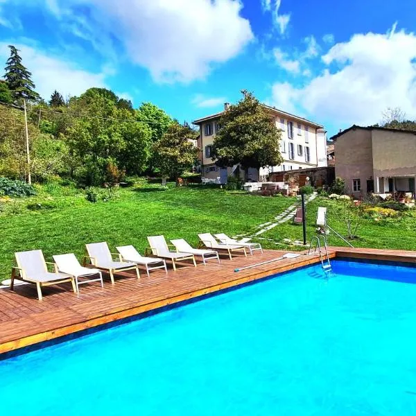 Residenza Rosmarino CASA GUARNONE, hotel i Mornico Losana