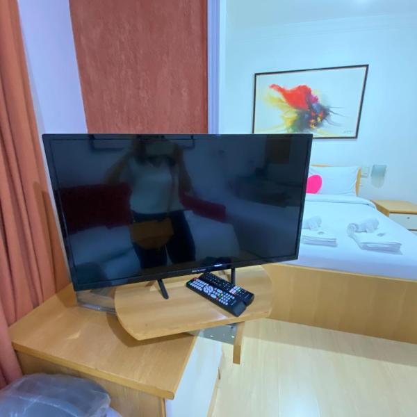 Comfort Flat Pinheiros em Hotel 4,5 estrelas - Foto 3