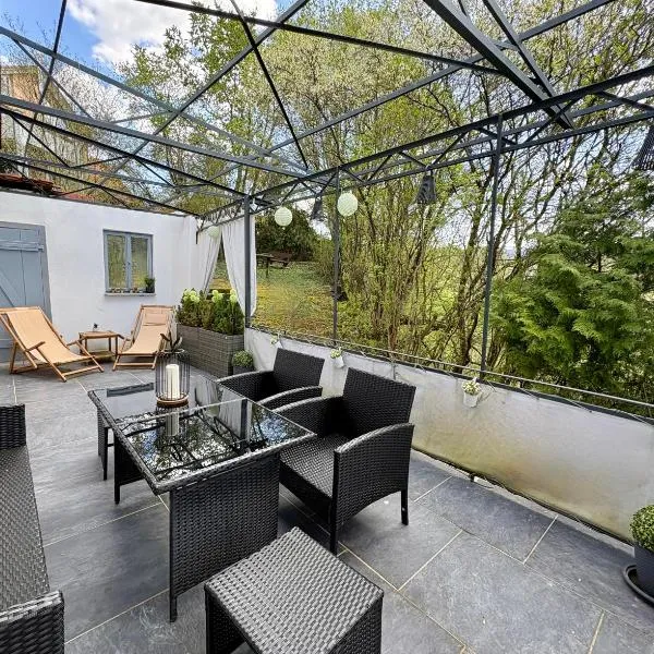 Apartment AlbGlück 2 Hechingen, 3 Schlafzimmer, 1-7 Personen, Burg 5 km – hotel w mieście Hechingen