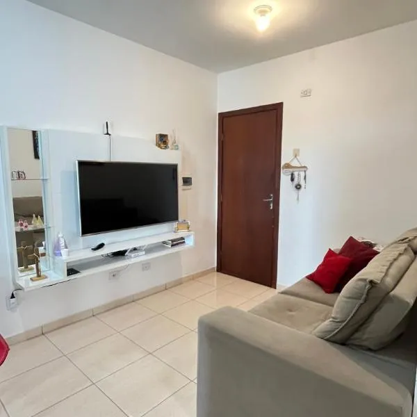 Apartamento 2 Quartos Região Central de Cascavel – hotel w mieście Cascavel