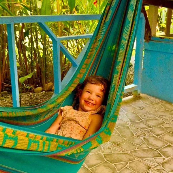 Ita Ita Casitas Family Vacation Playa Punta Uva, hotel Punta Uvában