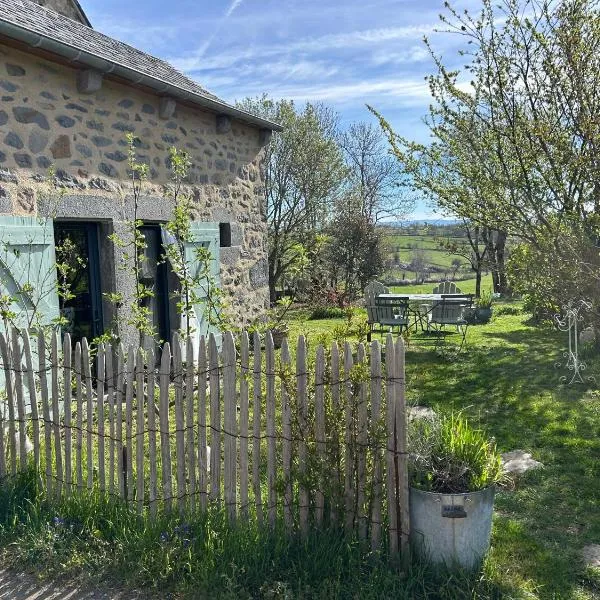 La Loge de Rose โรงแรมในPeyrelade