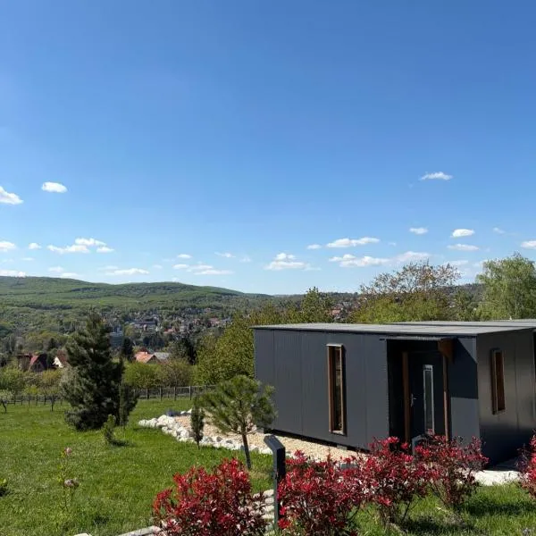 Casa Slarku - Luxury Container Houses – hotel w Miszkolcu