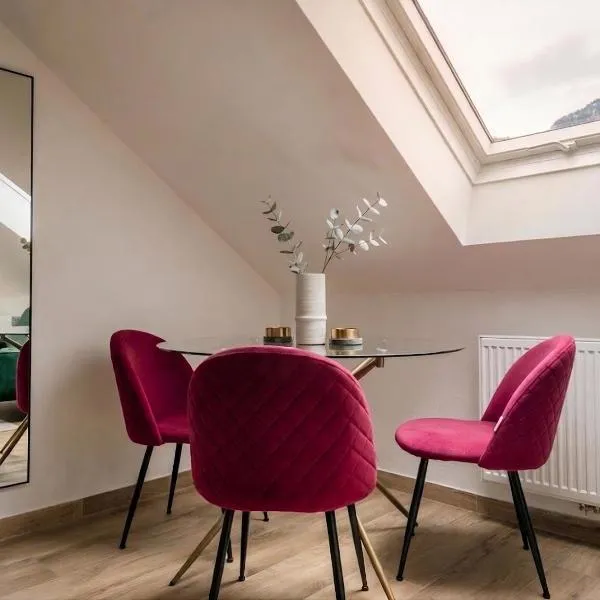 Family Apartments Zemlinsi 2, hotel a Payerbach