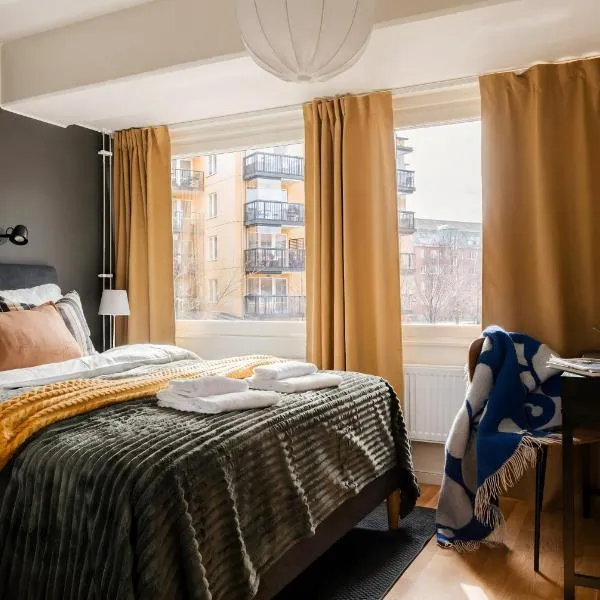 Guestly Homes - Central Premium Suite 1BR, hotel v destinaci Västerås