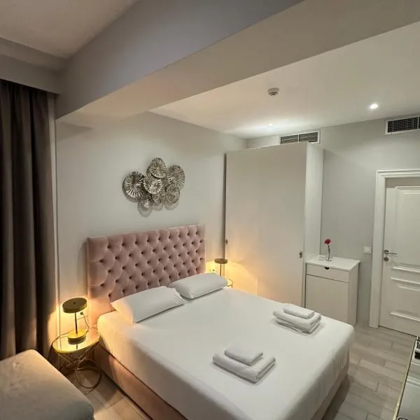 Ajsel Luxury Rooms, hotel in Sarandë