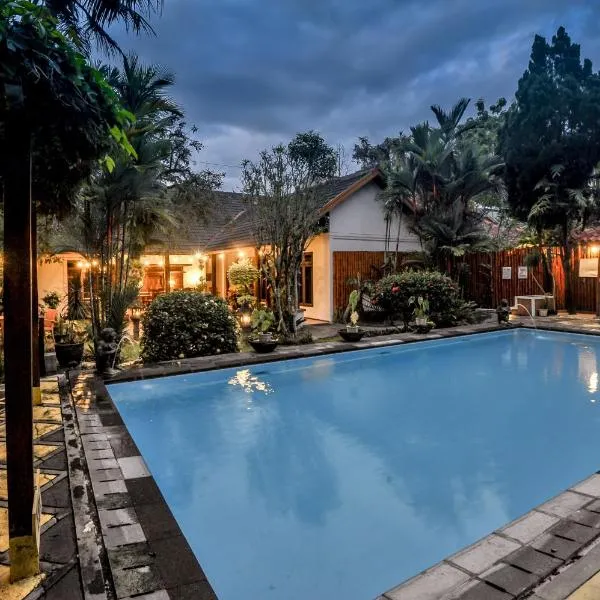 Rumah Mertua Heritage, hotel i Yogyakarta