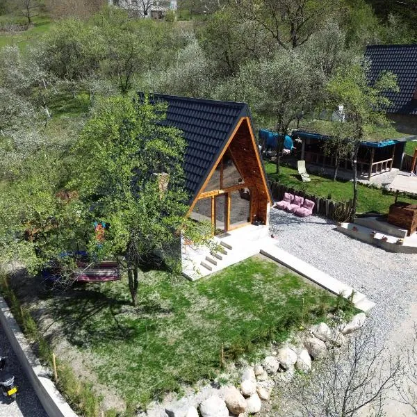 Cabana AFrame Olanesti, готель у місті Беїле-Оленешті