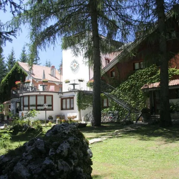 LH Albergo Il Paradiso, hotel in Pescasseroli