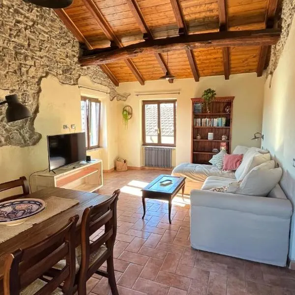 Ancient townhouse next castle, hotel a Vezzano Ligure