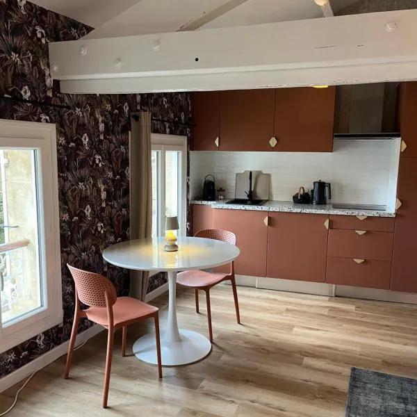 Le Petit Clairat - Appartement au cœur de Bergerac - 2 personnes, hótel í Bergerac