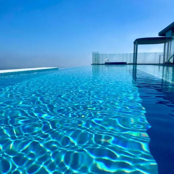 Ocean, hotel u gradu Torevjeha