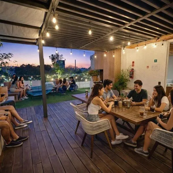 Hostal Nube Mia Guadalajara, hotell i Guadalajara