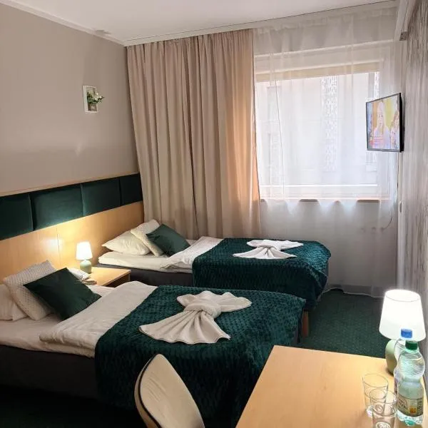 Great Polonia Silesian Economy Hotel, ξενοδοχείο στο Κατοβίτσε