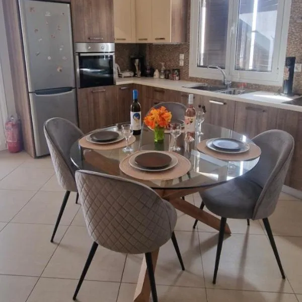 Sozia, hotel a Perdhika