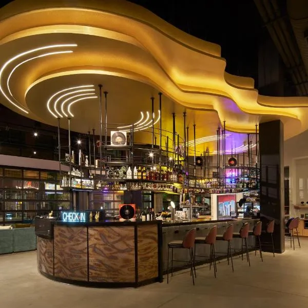 Moxy Atlanta Downtown, hotel en Atlanta
