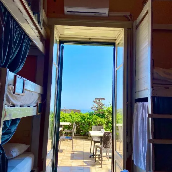 Taormina में, होटल Hostel Taormina Homstel