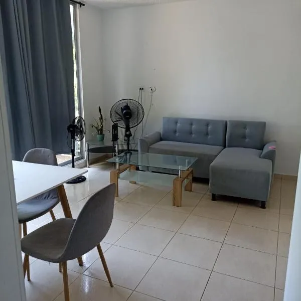 Apartamento Ideal cerca al Terminal, Aeropuerto y Centro Comercial, hotel in Valledupar