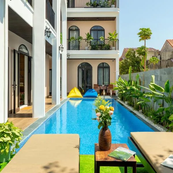 House by the sea Hoi An Villa, hotel in Tân Thành (1)