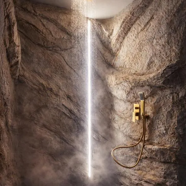 Astra Suite Private Cave Shower Experience, Hotel in Athen