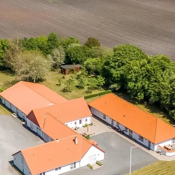 Sov Godt i Arnborg Bed & Breakfast, hotell i Arnborg