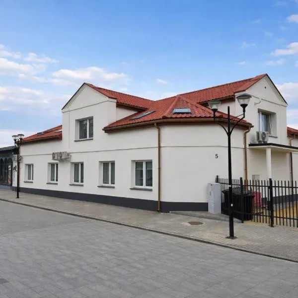 Apartamenty Nad Pilicą - Klimatyzacja - Sulejów, hotelli kohteessa Sulejów