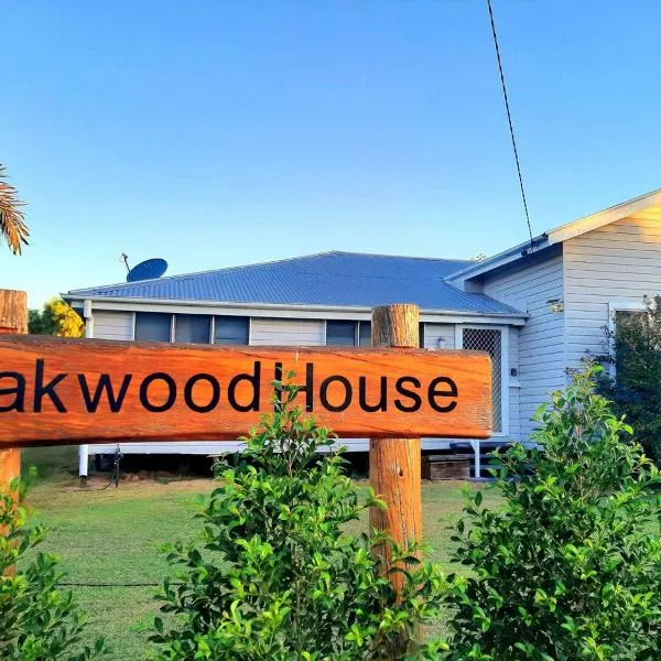 Spacious Outback Home for Groups and families with Private BBQ & Aircon, готель у місті Tambo