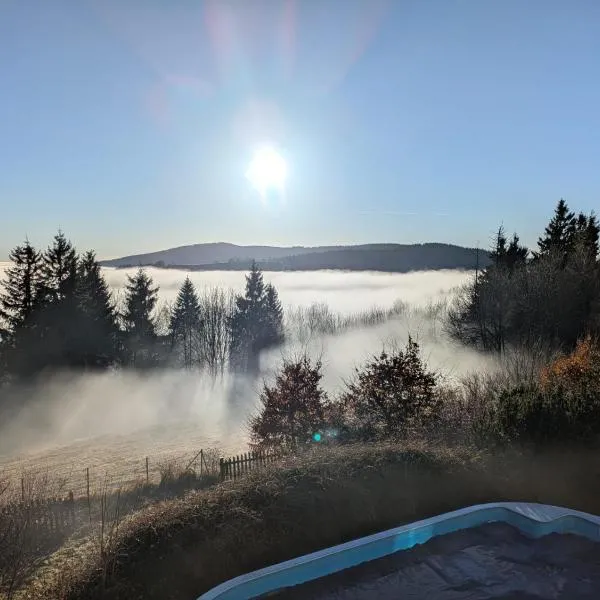 Penzion Mikulčin vrch, готель у місті Vápenice