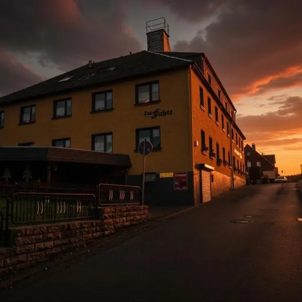 Landgasthof Zur Fichte – hotel w mieście Bärenstein