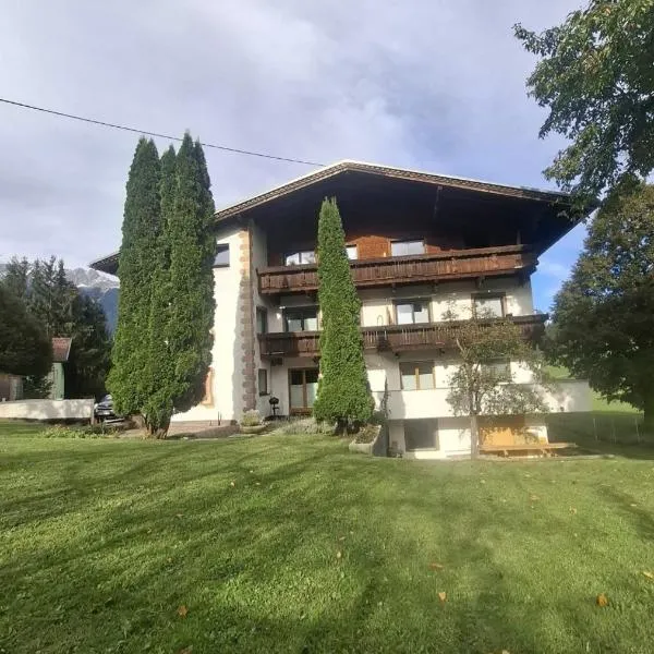 Apartment Tirol #Spielanger Hof#, hotel v destinaci Weer