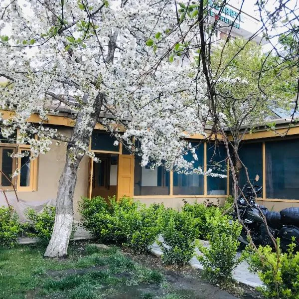 Hunza Backpackers Inn, Hotel in Hunza
