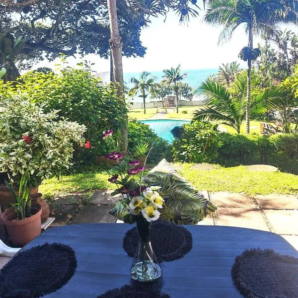 OceanFront- Opposite Beach- Family or Couples, hotelli kohteessa Umdloti