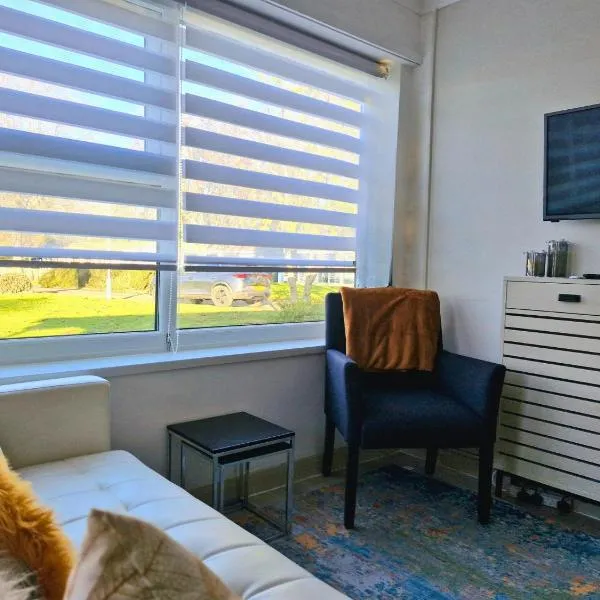 Modern Newly Renovated Home on the Broads، فندق في لوستوفت