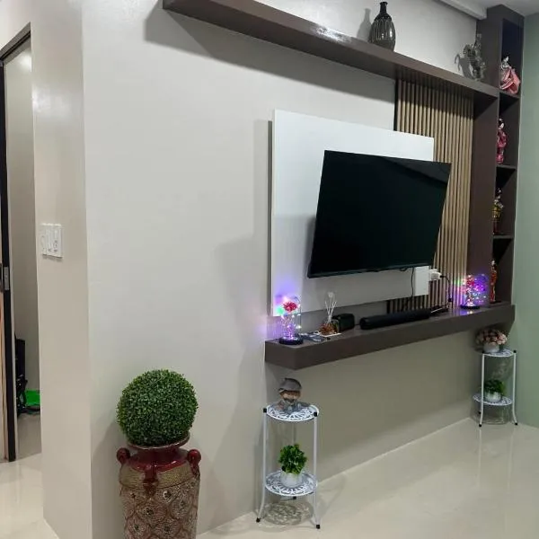 UrbanGem Iloilo, hotel a Città di Iloilo