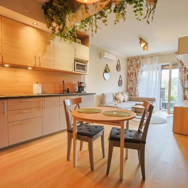 Oliwkowy - stylowy Apartament w naturalnym klimacie, hotel di Częstochowa