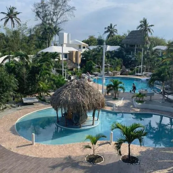 Bon Jesus Hotel, готель у місті Коста-Есмеральда