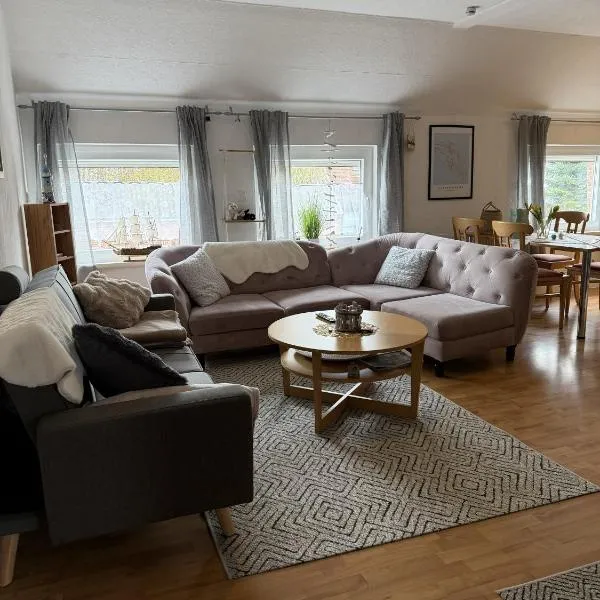 Ferienwohnung Friesenhaus, ξενοδοχείο σε Butjadingen
