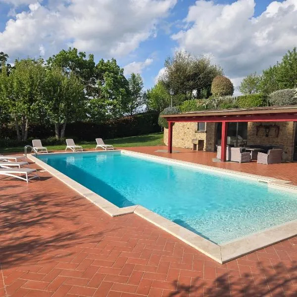 Leopoldina L'Orto, hotel Arezzóban