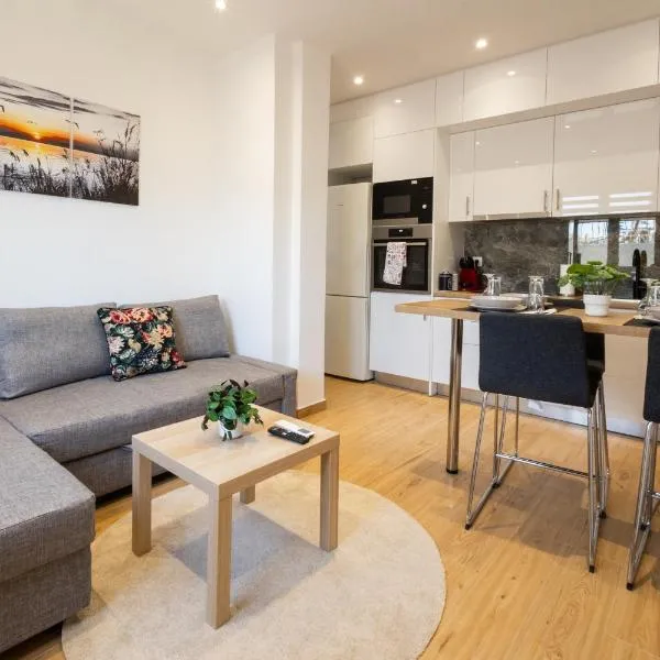 Maria's House near Athens airport, hotel in Porto Rafti