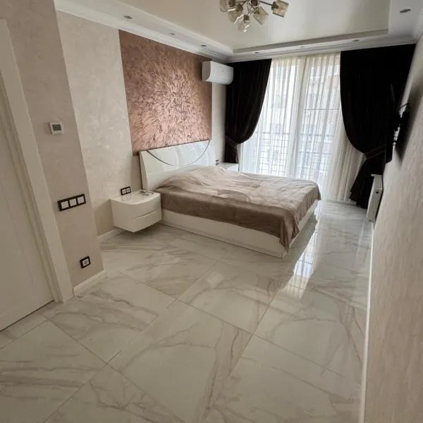 Golden Era Relax, hotel in Odesa