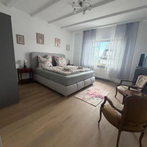 Ferienwohnung Kirschtraum, hotel en Mülheim-Kärlich