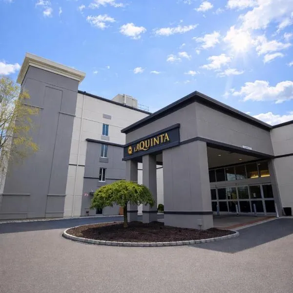 La Quinta by Wyndham Danbury, hotel i Danbury