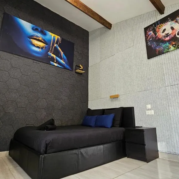Maisonnette Grande Hauteur Proche Paris & Stade De France, hotel en Drancy