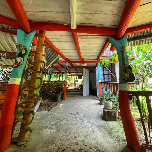 El Mirador Reserva Eco-Turistica โรงแรมในLa Macarena