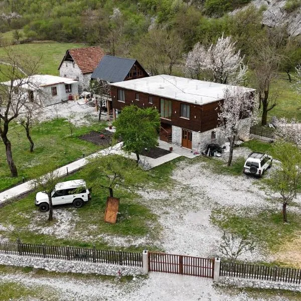 xhovani zelna – hotel w Szkodrze