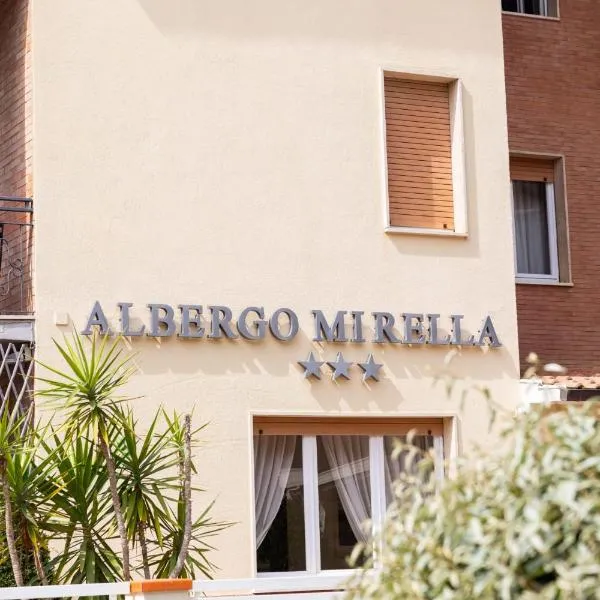 Hotel Mirella, viešbutis mieste Castiglione della Pescaia