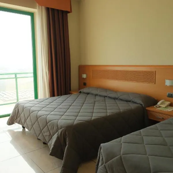 Hotel Panorama, khách sạn ở Cambiano