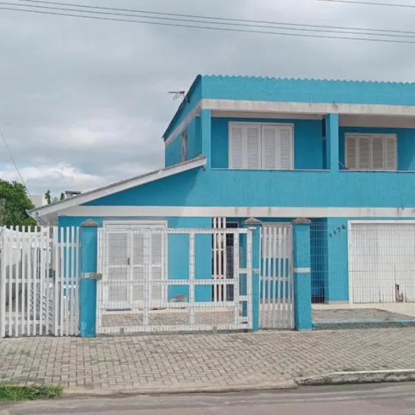 Aluguel casa azul, hotel in Capão da Canoa