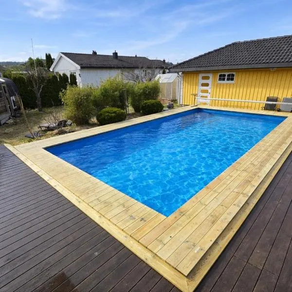 Pool & Nordic Sauna Retreat - Studio Apartment Porsgrunn – hotel w mieście Porsgrunn